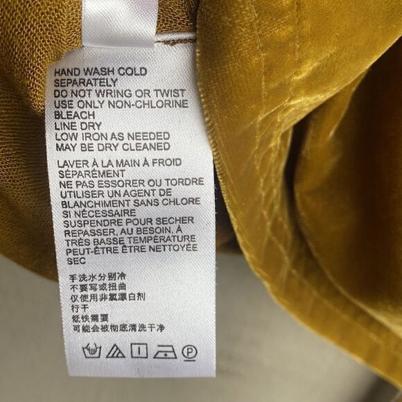 NWT - FREE PEOPLE VIVIENNE VELVET MINI SKIRT IN OLIVE GREEN SIZE: 0 - Picture 6 of 10